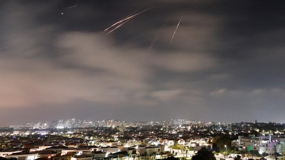 Bocoran Petinggi Israel : Iran Siapkan 2.000 Rudal Siap Ditembakkan