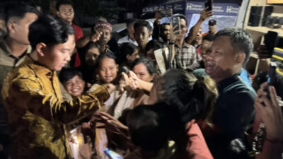 Kunjungi Pengungsi Korban Kebakaran Kapuk Muara, Wapres Pastikan Penanganan Cepat dan Menyeluruh