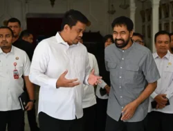 Muzakir Manaf menolak wacana empat pulau milik Aceh dimasukkan wilayah Sumatera Utara. Sebelum jadi Gubernur Aceh, Muzakir Manaf juga pernah menjadi Panglima GAM.