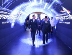 Berikan Pidato Kunci Kepresidenan di Forum ICI 2025, Presiden Prabowo Subianto Apresiasi Kinerja Menko AHY Mengawal Pembangunan Infrastruktur Nasional