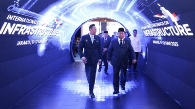 Berikan Pidato Kunci Kepresidenan di Forum ICI 2025, Presiden Prabowo Subianto Apresiasi Kinerja Menko AHY Mengawal Pembangunan Infrastruktur Nasional
