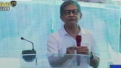 Rocky Gerung Singgung Fufufafa dan Ijazah Palsu di Hadapan Petinggi Polri