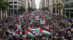 Ilustrasi Masa Pendemo Dukung Palestina melakukan aksi demo di jalanan kota/JURNALOKA/Gemini