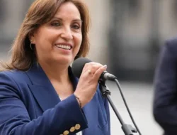 Dina Boluarte Dimakzulkan Kongres Peru: Jose Jeri Resmi Jadi Presiden, Warga Rayakan Pergantian Kekuasaan