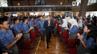 Menteri Koordinator Bidang Infrastruktur dan Pembangunan Kewilayahan, Agus Harimurti Yudhoyono (AHY) menghadiri peresmian Sekolah Garuda di SMA Pradita Dirgantara, Yogyakarta/JURNALOkA/Foto: INFRA/HUMAS