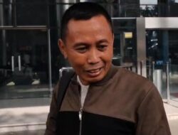 Diperiksa 3,5 Jam oleh KPK, Anggota DPRD Mojokerto Irit Bicara Soal Kasus Kuota Haji Kemenag