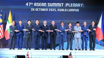 Presiden Republik Indonesia Prabowo Subianto menghadiri sesi pleno Konferensi Tingkat Tinggi (KTT) ke-47 ASEAN yang digelar di Kuala Lumpur Convention Centre (KLCC), Malaysia, pada Minggu, 26 Oktober 2025. Foto: BPMI Setpres/Kris