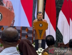 Terima Anugerah Dewan Pers 2025, Jusuf Kalla Curhat Kemerdekaan Pers Masa Kini