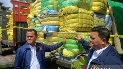 Bareskrim Ungkap Bisnis Impor Ilegal Pakaian Bekas Rp669 Miliar di Bali