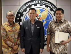 Menko AHY Pimpin Rakor Bencana Sumatera: Fokus Pemulihan Konektivitas dan Relokasi Aman